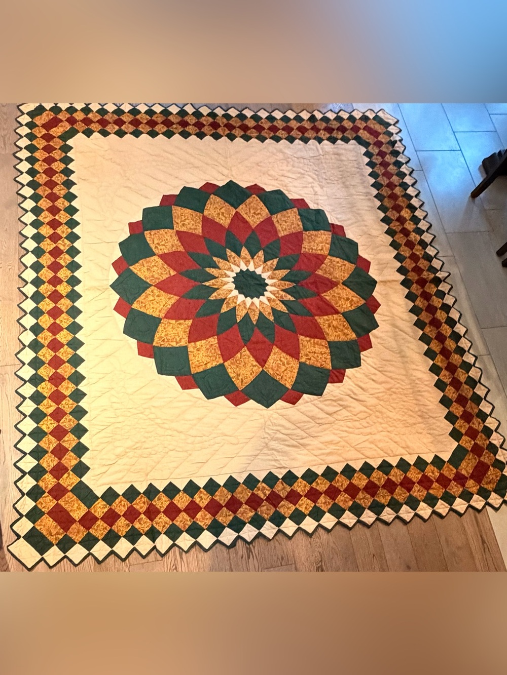Queen Patchwork Quilt Set + 2 Matching Pillow Shams
